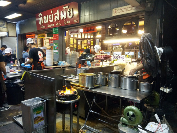 Bangkok Claires Footsteps